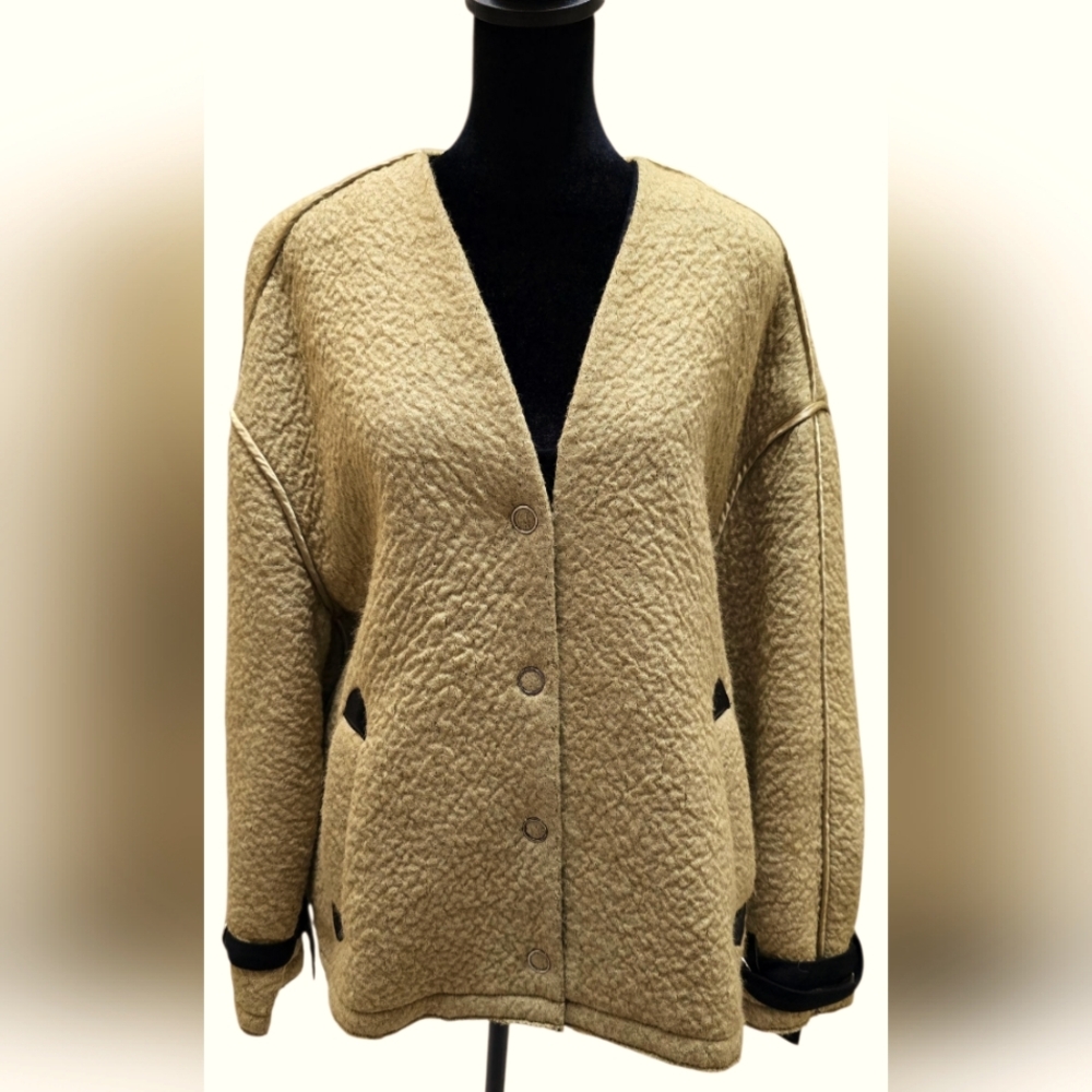 Marisfrolg Designer NWT Gold Coat Medium